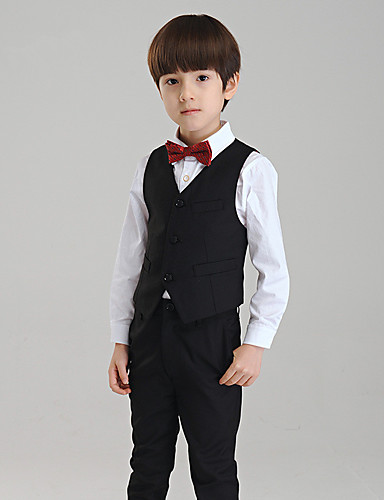 camisa social com colete e gravata borboleta